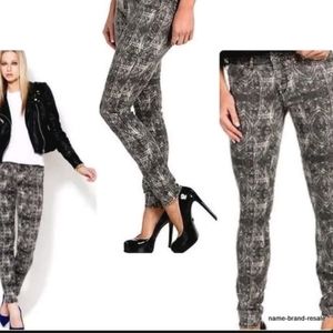 Rich & Skinny Womens 32 Jeans Marilyn Lace Print Black Gray Made in USA